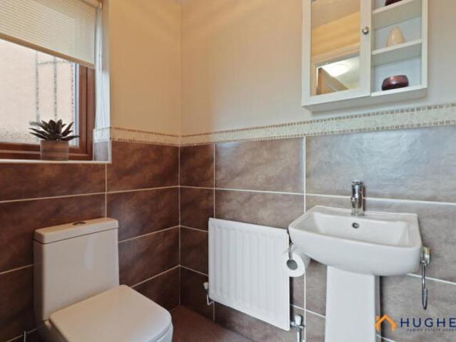 Farm for sale in Chapeltown, Leeds