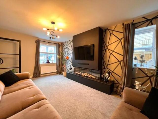 Farm for sale in Upton