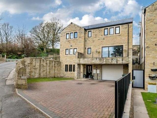 House for sale in Exley Head, Keighley