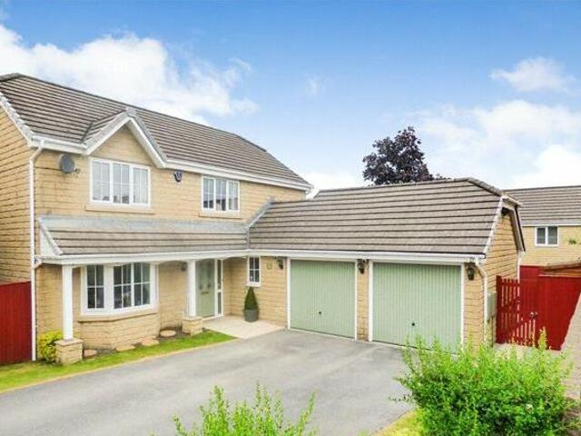House for sale in Exley Head, Keighley