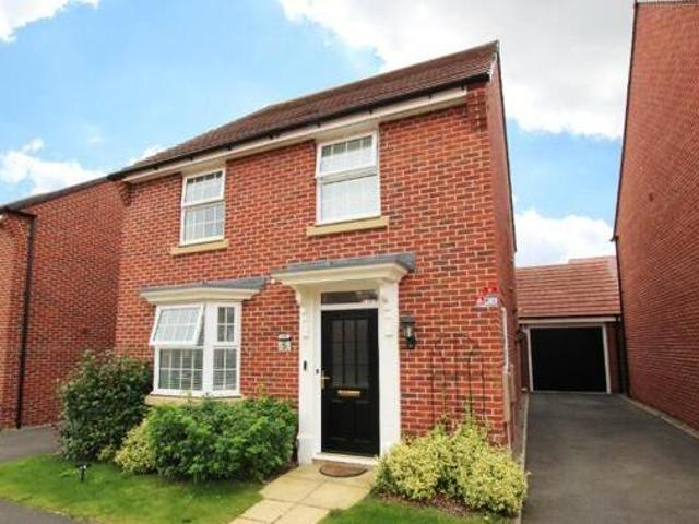 House for sale in Ise Lodge, Kettering