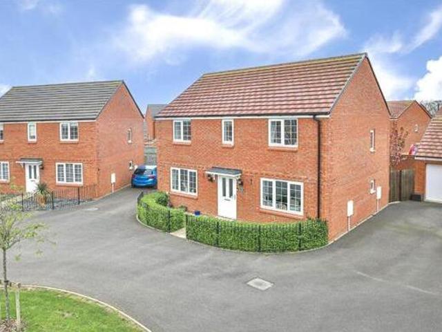 House for sale in Kettering