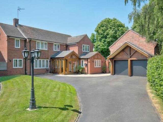 House for sale in City of London, Greater London