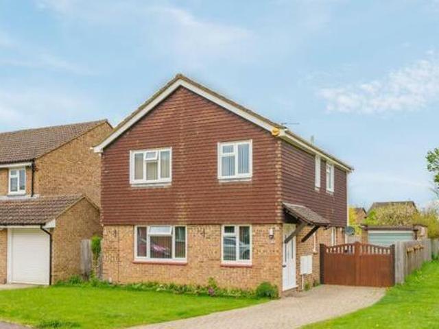 House for sale in Evershot, Oxfordshire