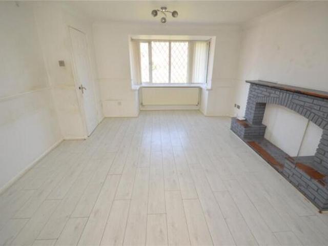 Farm for sale in Luton