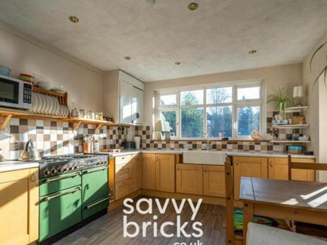 House for sale in Watford, Hertfordshire