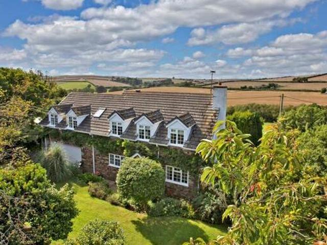 House for sale in Strode, Devon