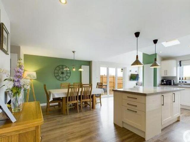 House for sale in Northampton, Northamptonshire