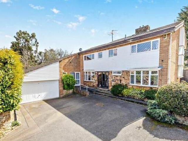 House for sale in Northampton, Northamptonshire