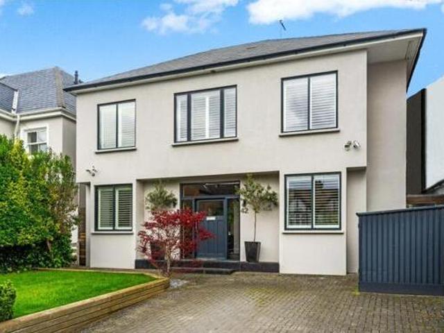 House for sale in Kingston Upon Thames, Greater London