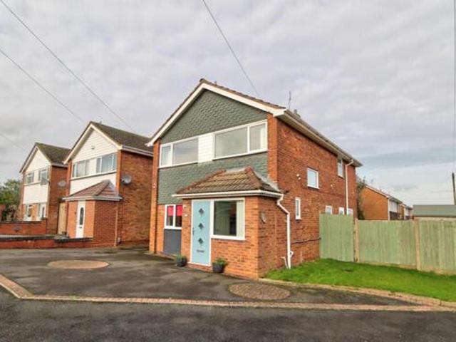 House for sale in Brierley Hill, West Midlands