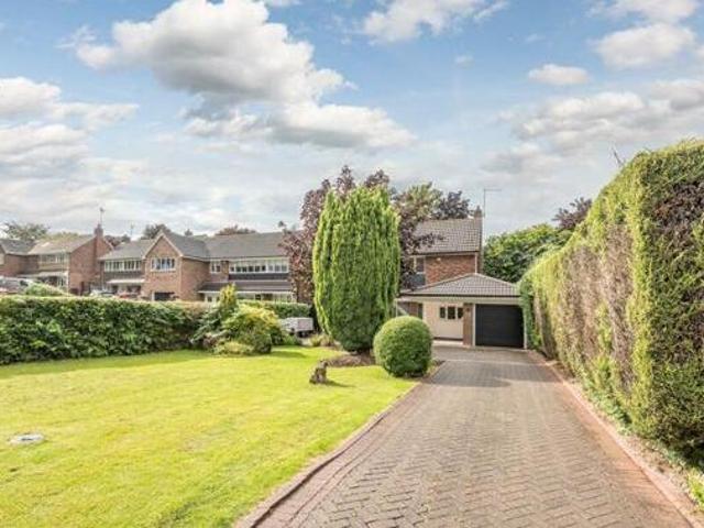 House for sale in Stourbridge, West Midlands