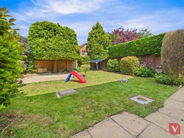 Farm for sale in Spring Park, Luton