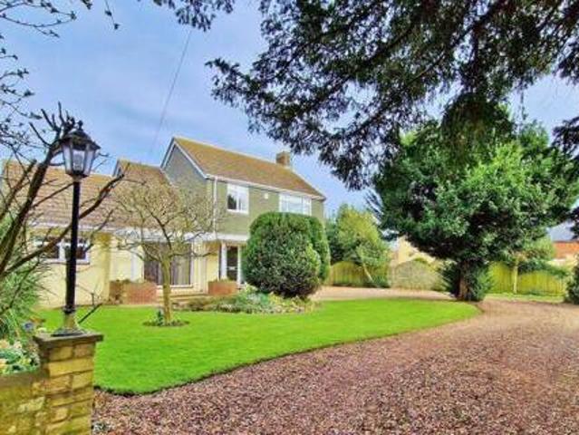 House for sale in Lyons, Greater London