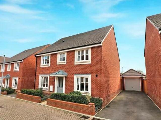 House for sale in Knebworth, King's Walden