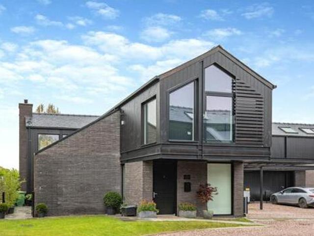 House for sale in Knutsford