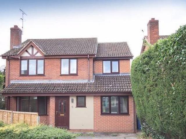 House for sale in Derbyshire Dales, East Midlands