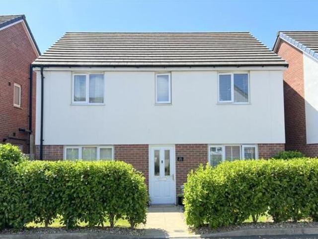 House for sale in Newquay, Cornwall