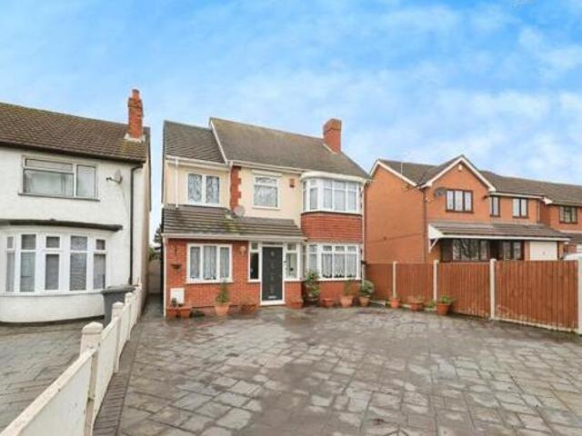 House for sale in Woodcross, West Midlands