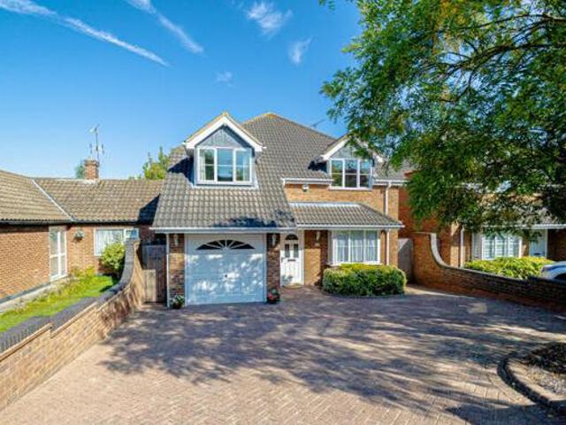House for sale in Langdon Hills, Essex