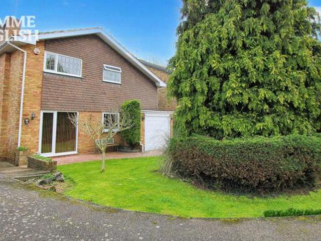 House for sale in Langdon Hills, Essex
