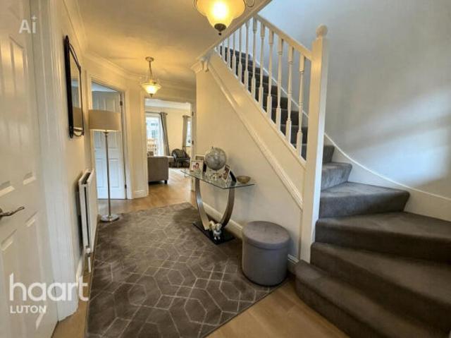 Farm for sale in Luton