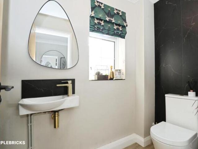 Farm for sale in Stoke-on-Trent, England