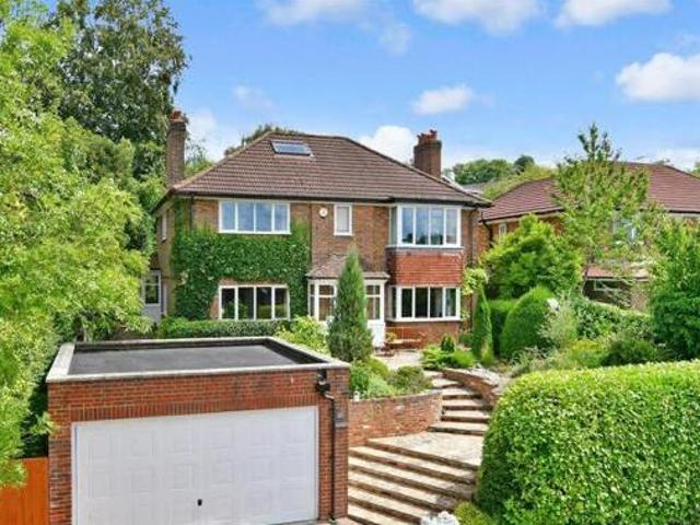 House for sale in Pachesham Park, Surrey