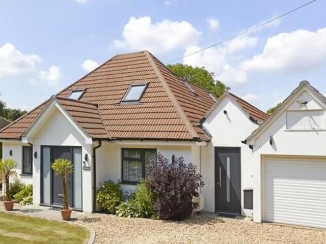 House for sale in Pachesham Park, Surrey
