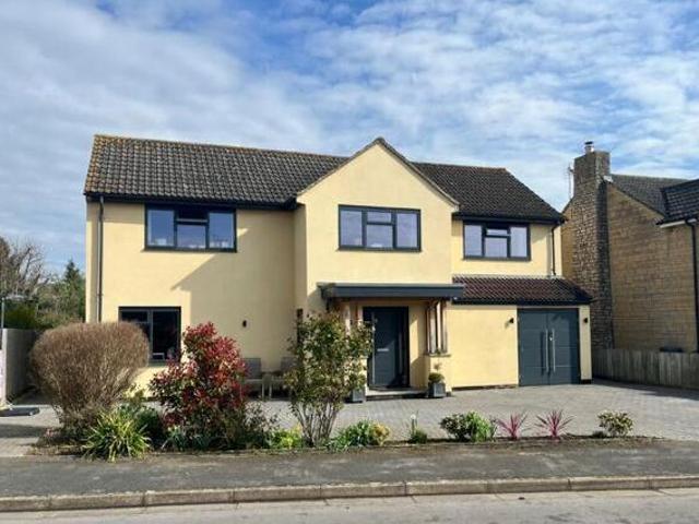 House for sale in Lechlade, Fossebridge
