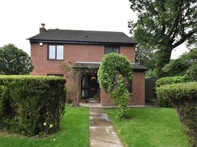 House for sale in Whitkirk, Colton