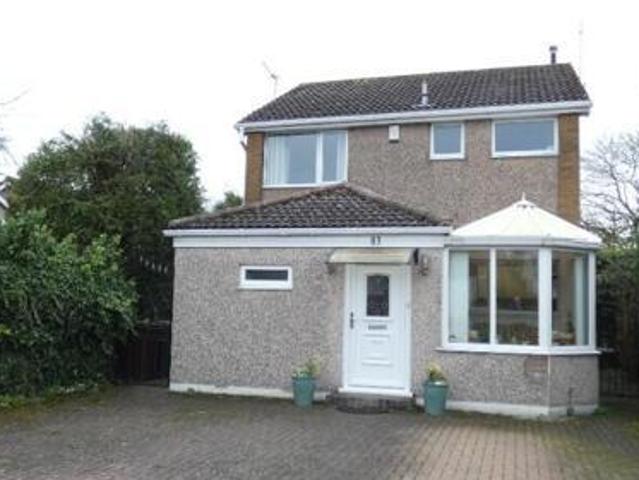 House for sale in Holt Park, West Yorkshire