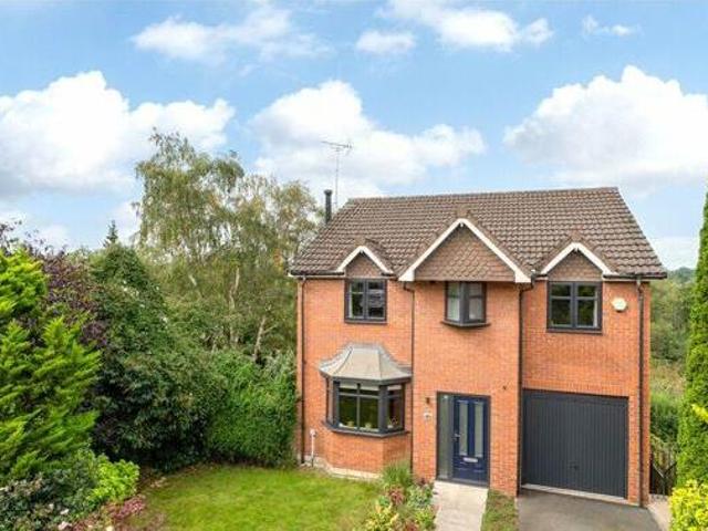 House for sale in Westfield, Guiseley
