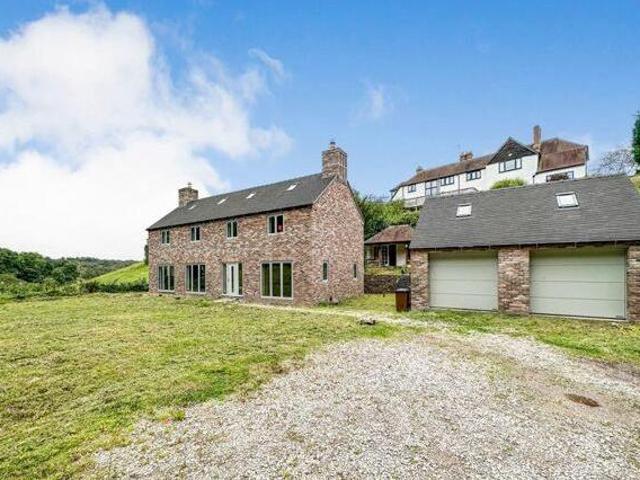 House for sale in Kingsley Moor, Staffordshire