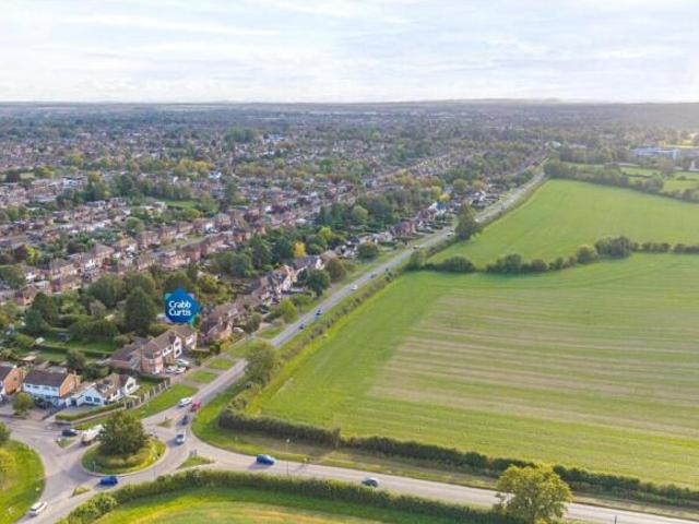 Farm for sale in Cubbington, Warwick