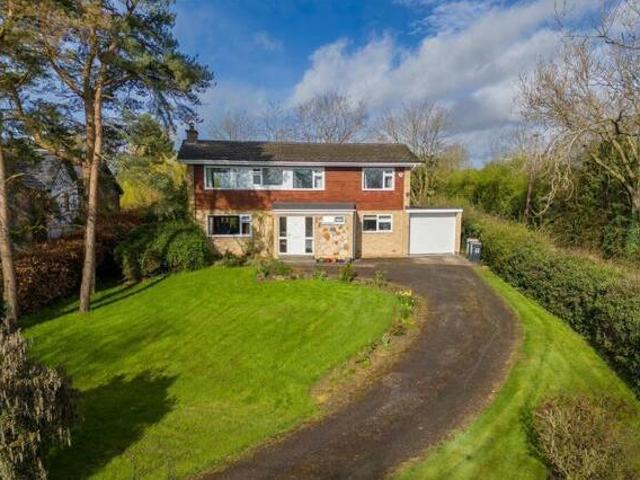 House for sale in Stanford On Avon, Leicestershire