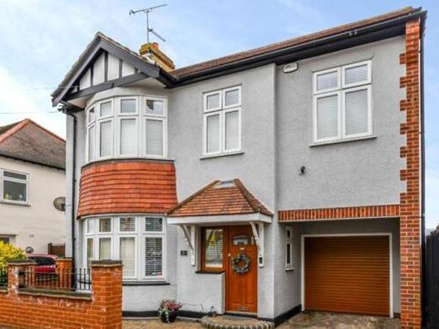 House for sale in Alton Barnes, Essex