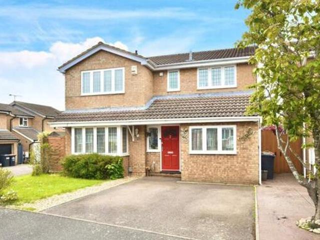 House for sale in Leighton-Linslade, Leighton Buzzard