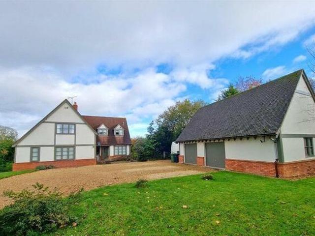 House for sale in Sandpits