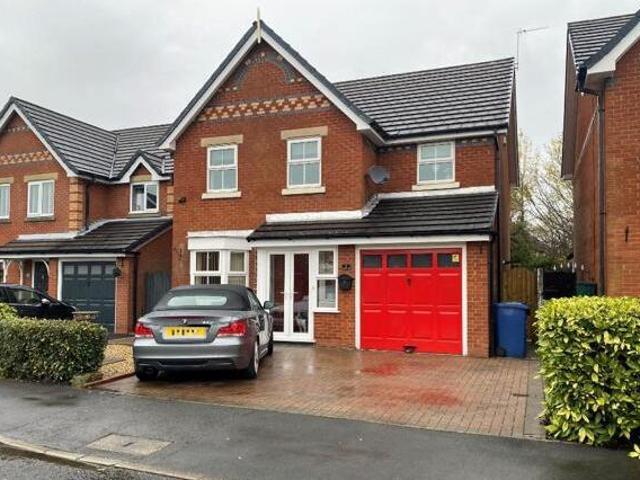 House for sale in Moss Side, Firbank