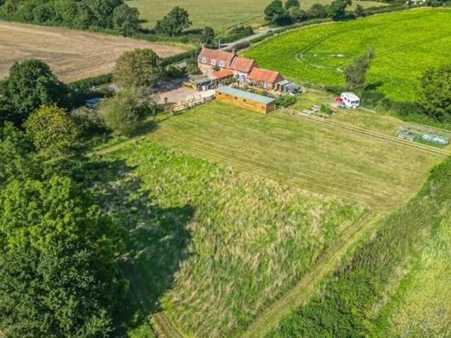 House for sale in Brayford, Lincolnshire