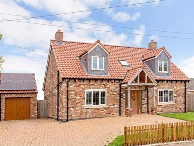 House for sale in Brayford, Lincolnshire