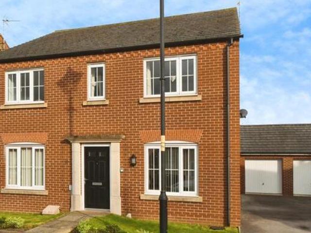 House for sale in Brayford, Lincolnshire