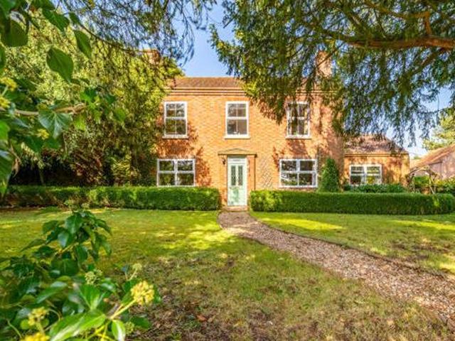 House for sale in Brayford, Lincolnshire