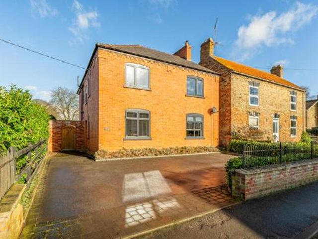 House for sale in Brayford, Lincolnshire