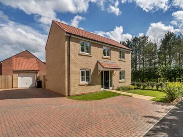 House for sale in Brayford, Lincolnshire