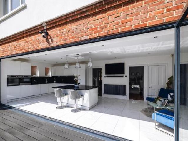 Farm for sale in Charminster, Bournemouth