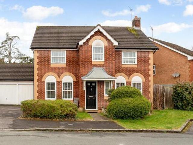 House for sale in Bolton Low Houses, Hampshire