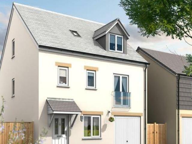 House for sale in Lamellion, Cornwall