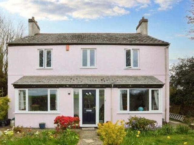 House for sale in Lamellion, Cornwall